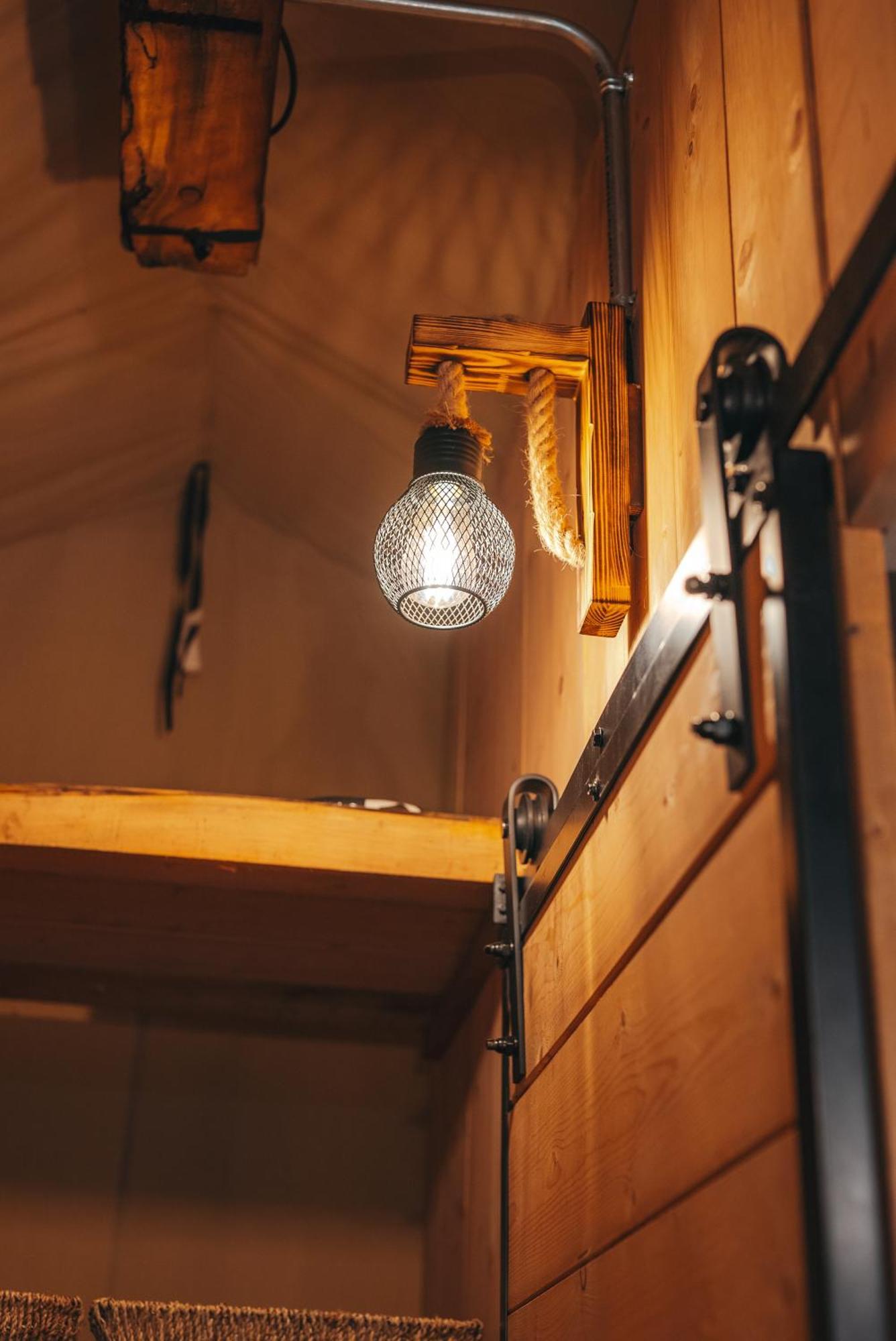 Cosy Forest Lodge Penrhos  Kültér fotó