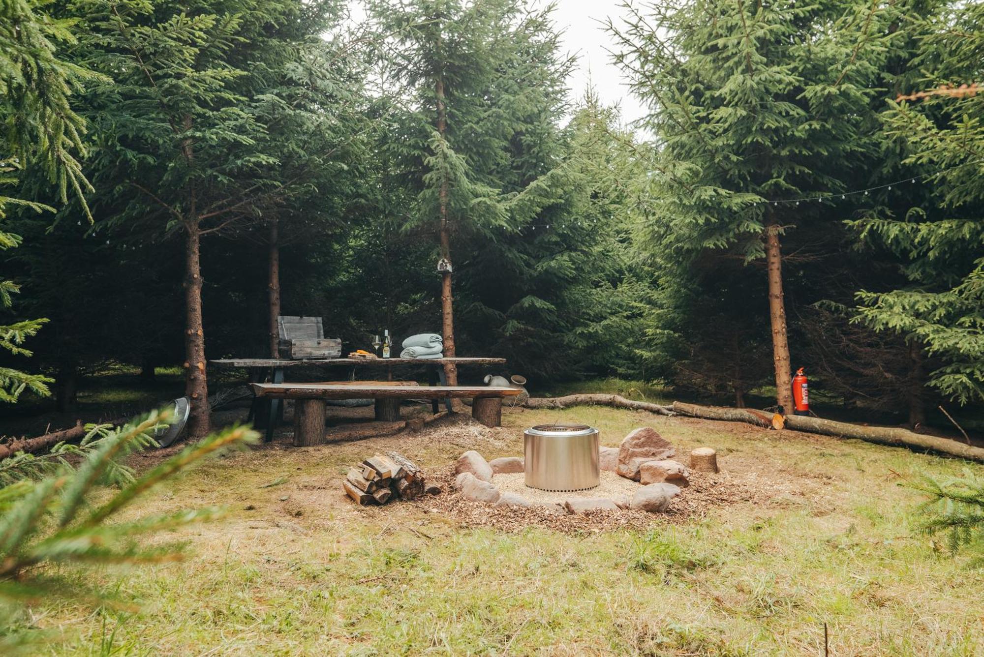 Cosy Forest Lodge Penrhos  Kültér fotó