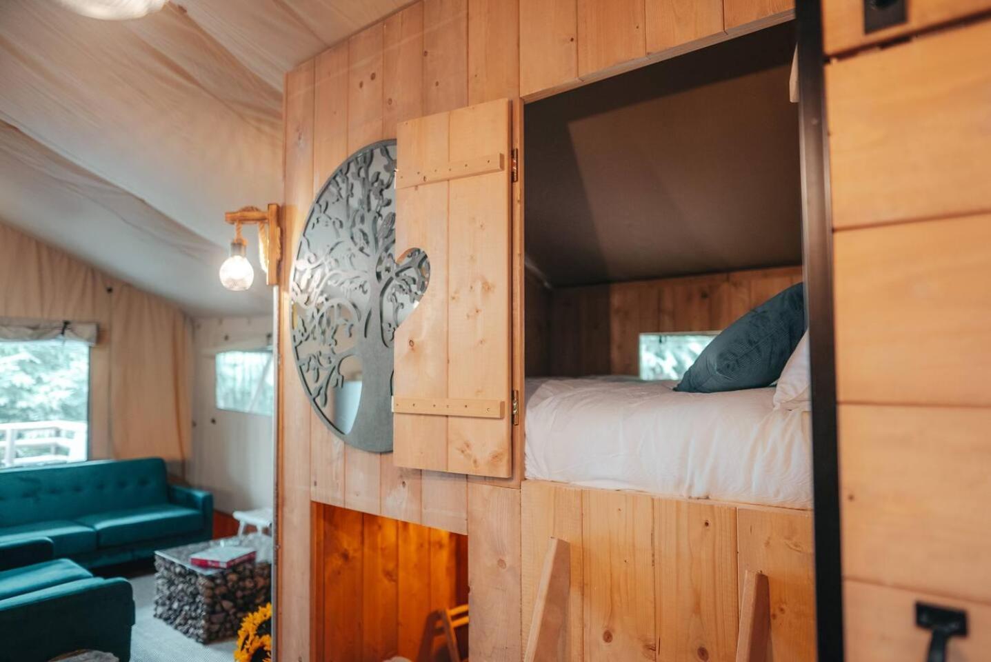 Cosy Forest Lodge Penrhos  Kültér fotó