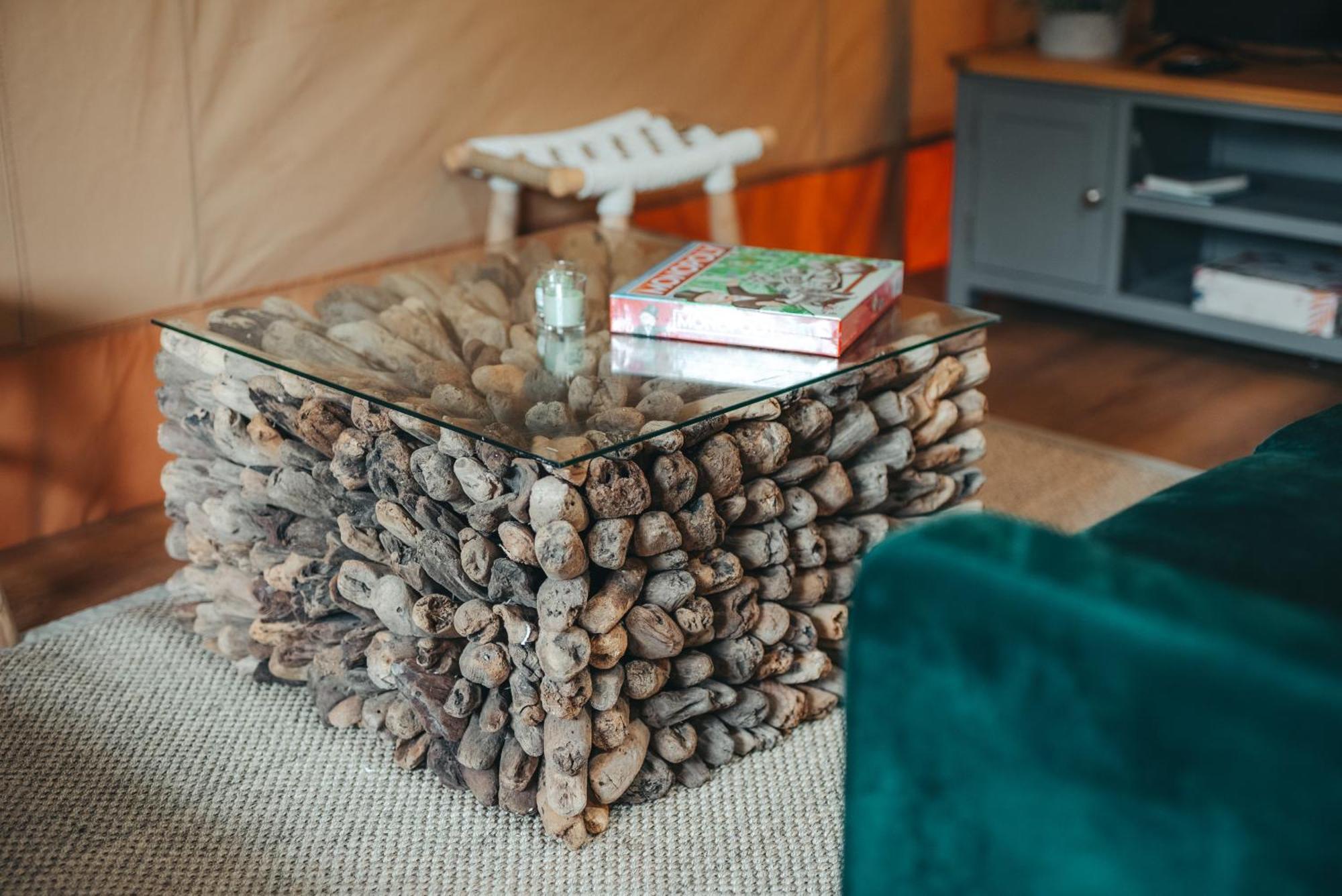 Cosy Forest Lodge Penrhos  Kültér fotó